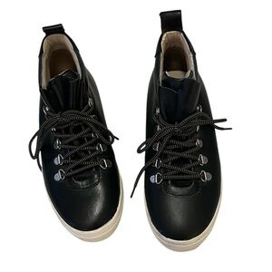 Woman’s Black Leather Lace-Up Hightop Biker Sneakers Sz EU 38